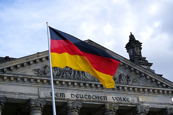 Alemania aprueba reforma a la ley de inmigración que facilitará la migración de extranjeros provenientes de países que no sean parte de la Unión Europea